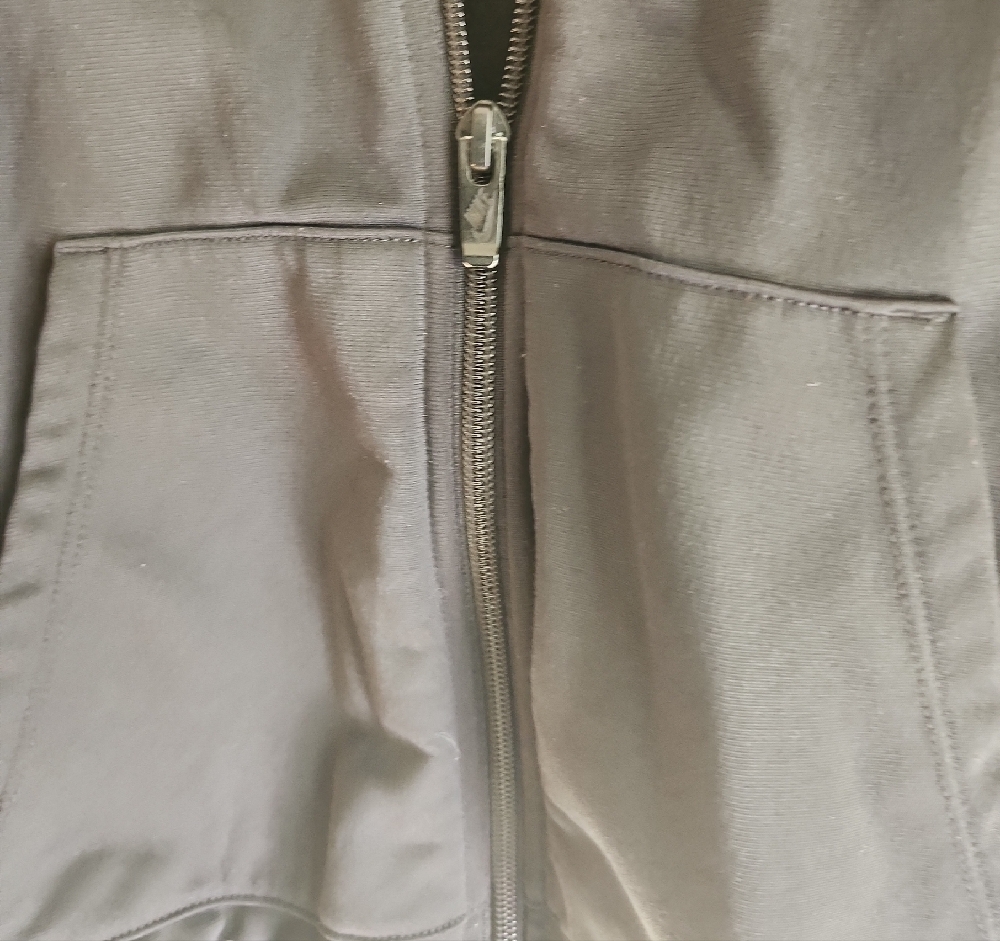 Nike Men's Black Performance Jacket - Picture 4 of 4